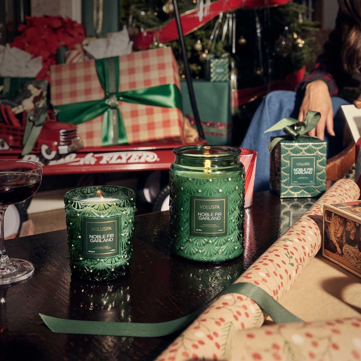Noble Fir Garland Classic Candle 40 Timer