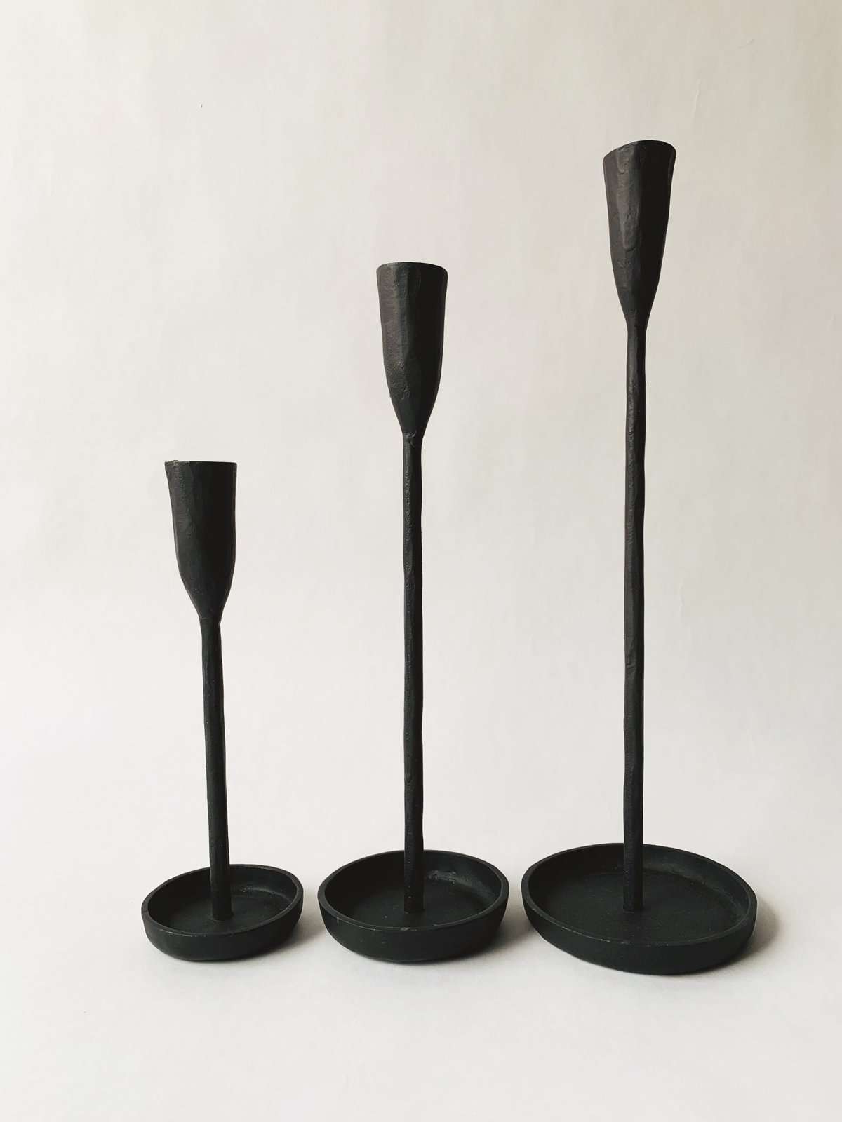 Candlestick black 20 cm