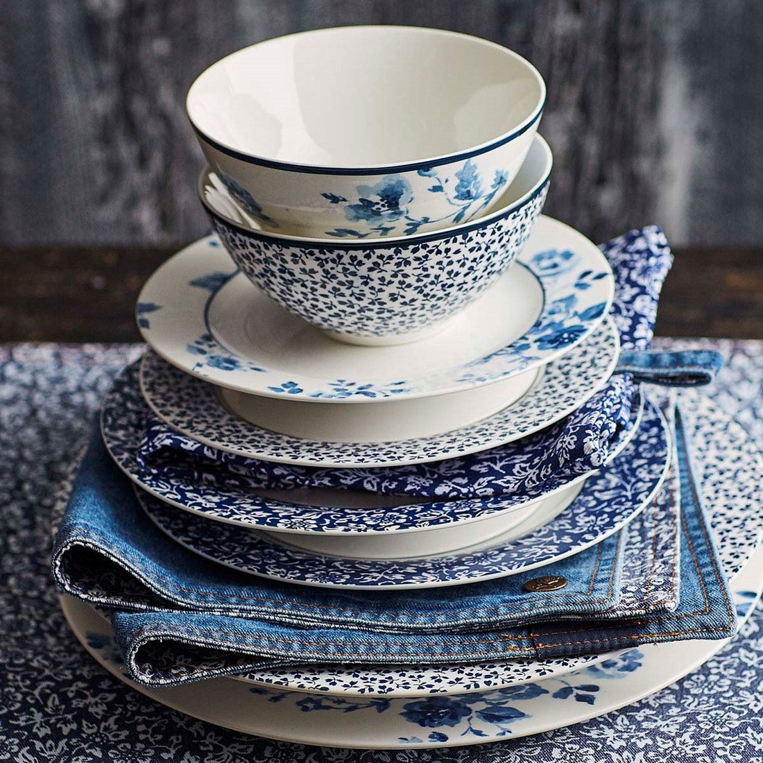 China Rose Egg Cup