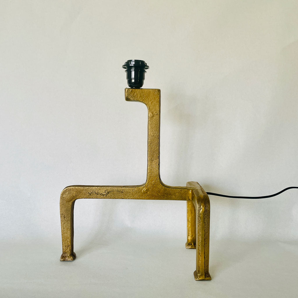 Bordlampe Nils gull m/skjerm 40 cm