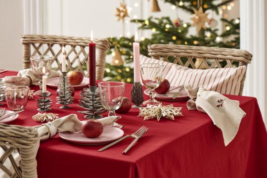 Tablecloth Dagmar red 150x250 cm