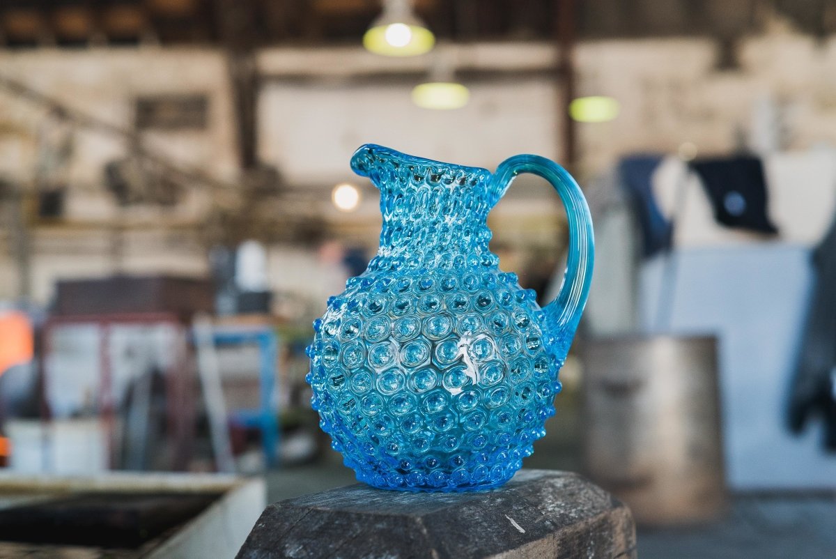 Hobnail Karaffel 2L Azure