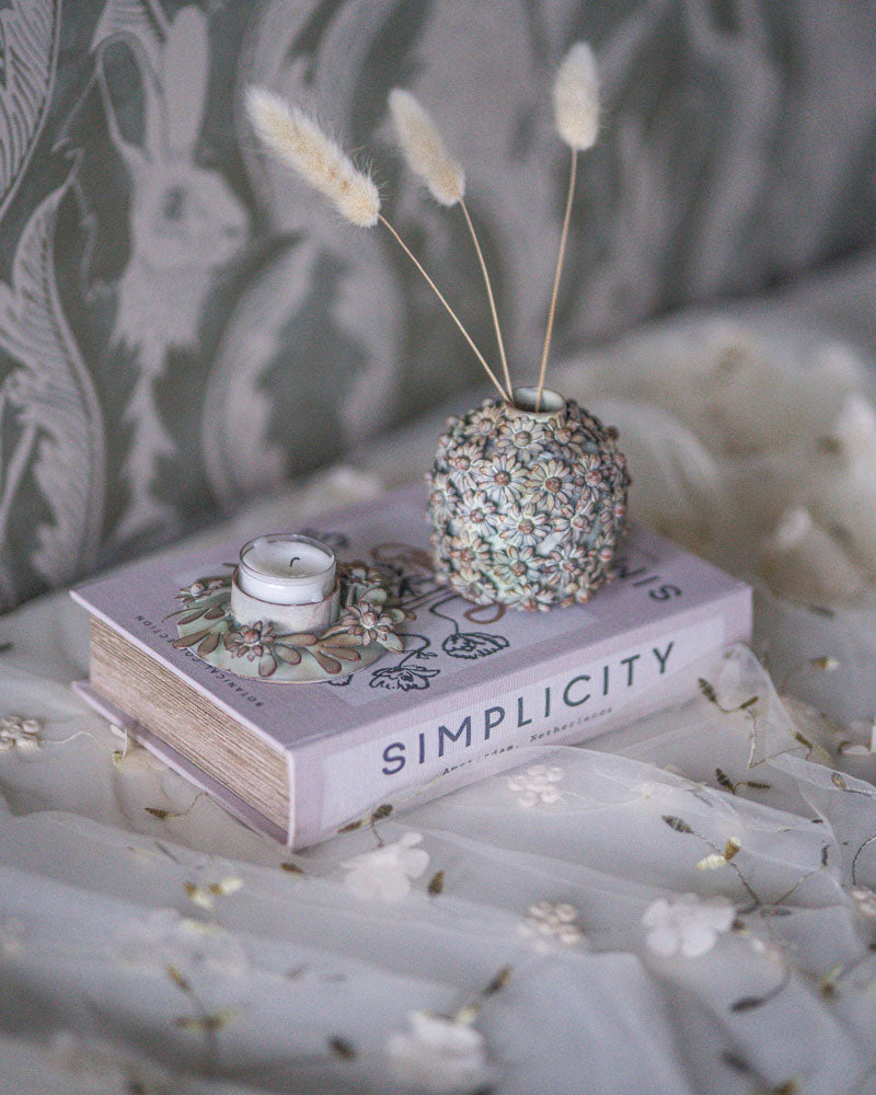 Løper brodert blomster krem 250 cm