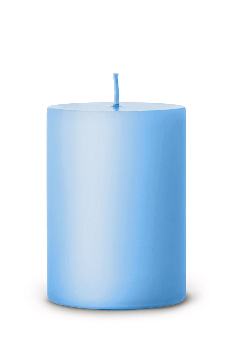 59 Sky blue pillar candles 7x10 cm