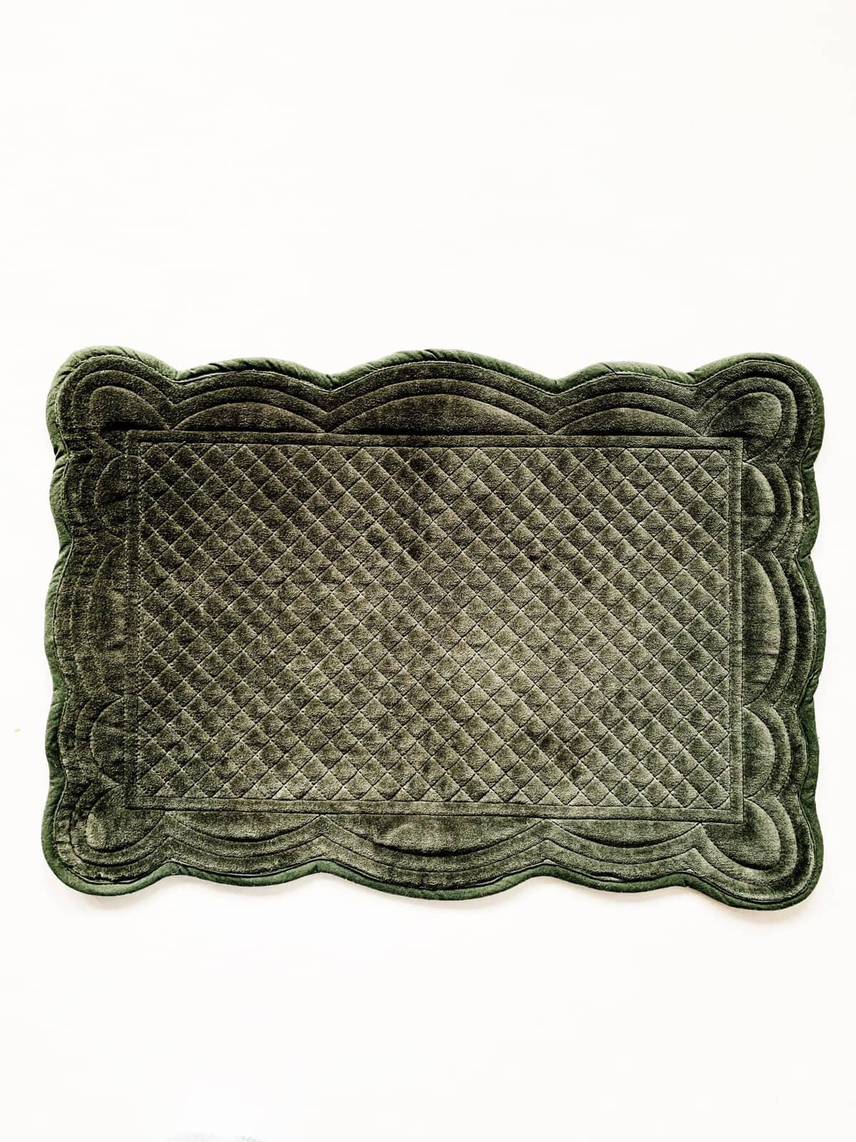 Spisebrikke quiltet grønn velour 35x50 cm