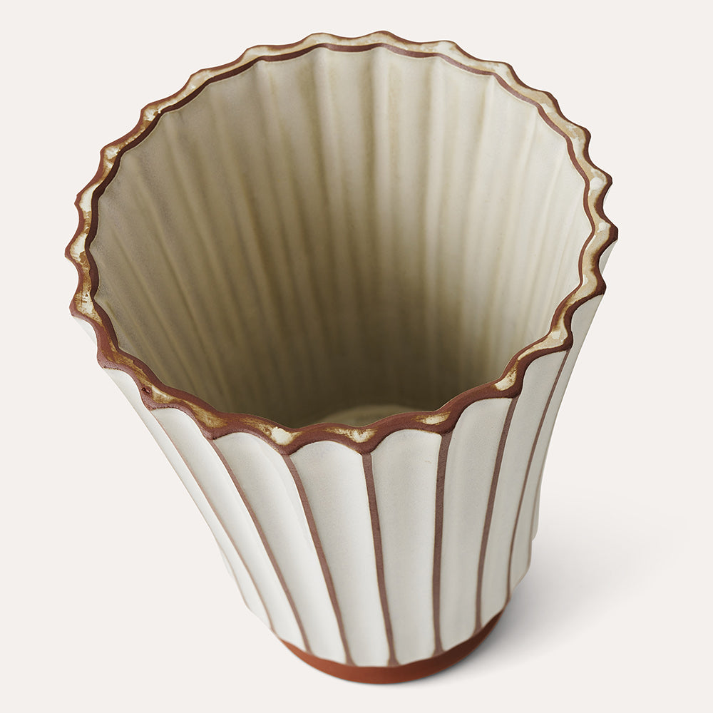 Salon vase high potty