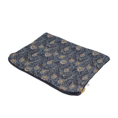 Mac Cover Liberty Queen Hera Spot