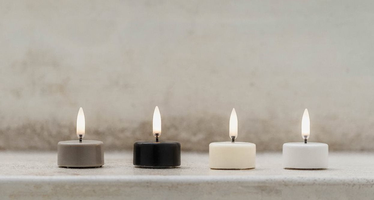 LED tea light white 4x2.1 cm