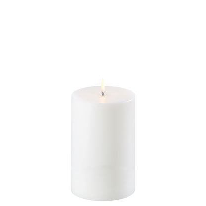 LED pillar candle Nordic White 10x15 cm