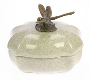 Box dragonfly 13 cm