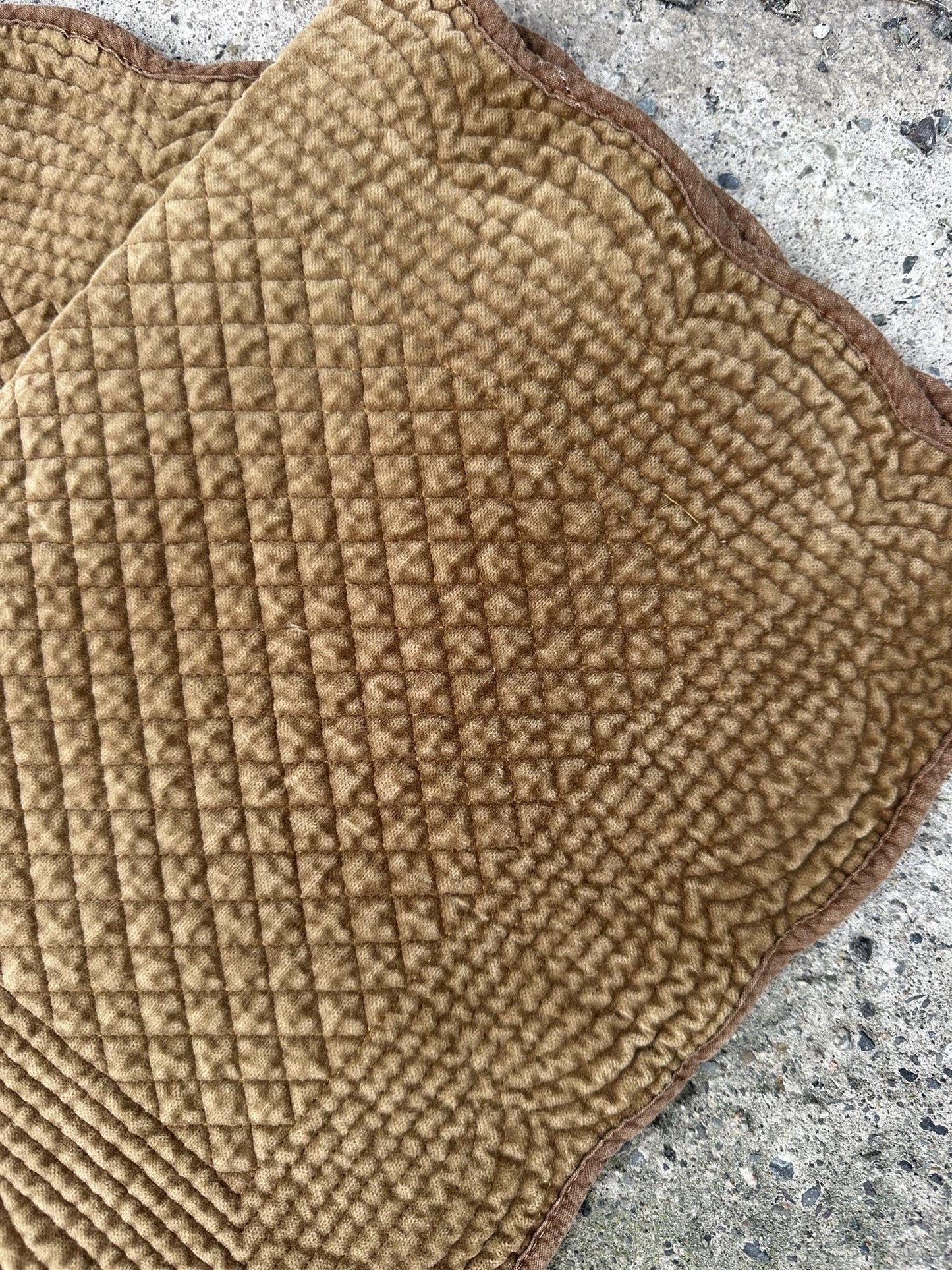 Spisebrikke velour Tobacco