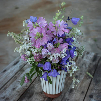 Salon vase high potty