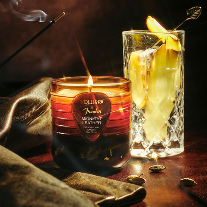 Midnight Leather Boxed Candle 55 timer