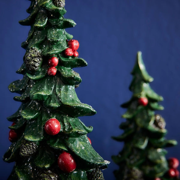 Juletre med røde bær 29 cm