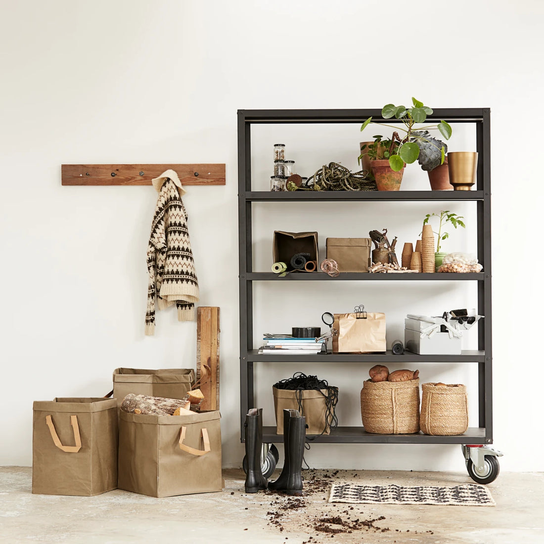 Hylle jern 92x210x31 cm