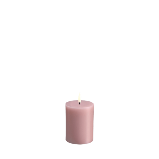 LED kubbelys Rose Powder 7,8x10,1 cm