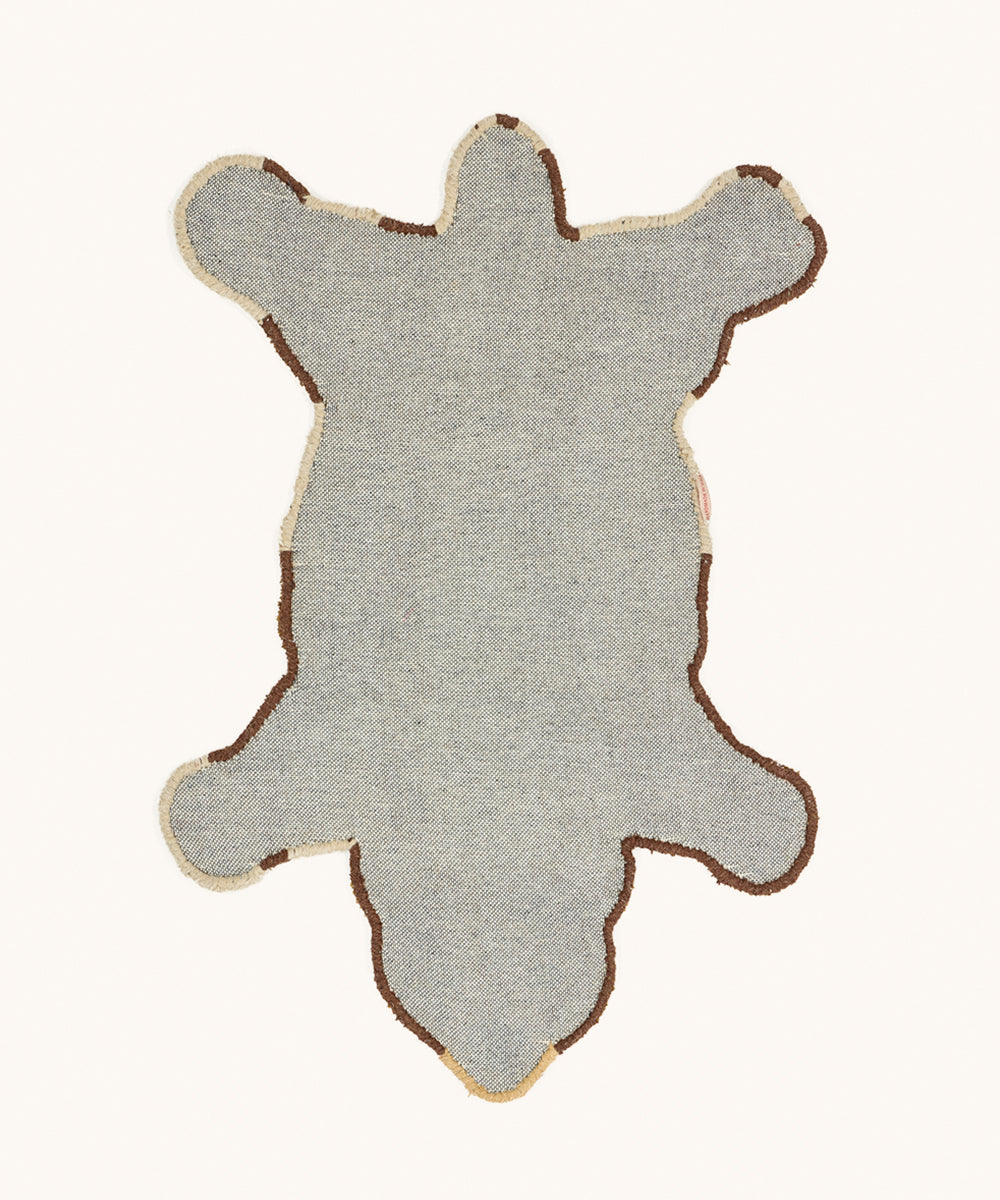 Gulvteppe Quin Bear Rug small 92x62 cm