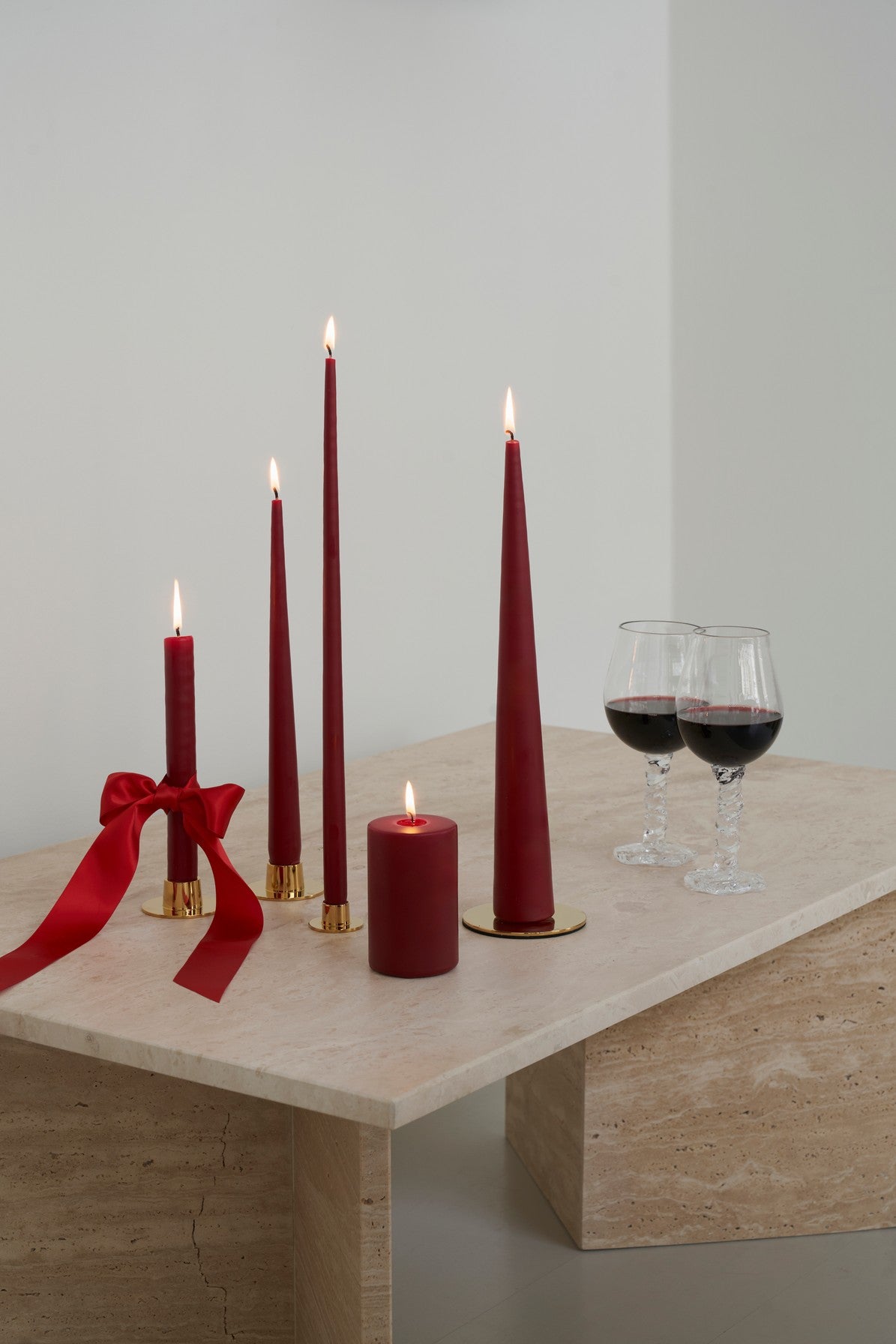 44 Wine Lacquer Candles 32 cm