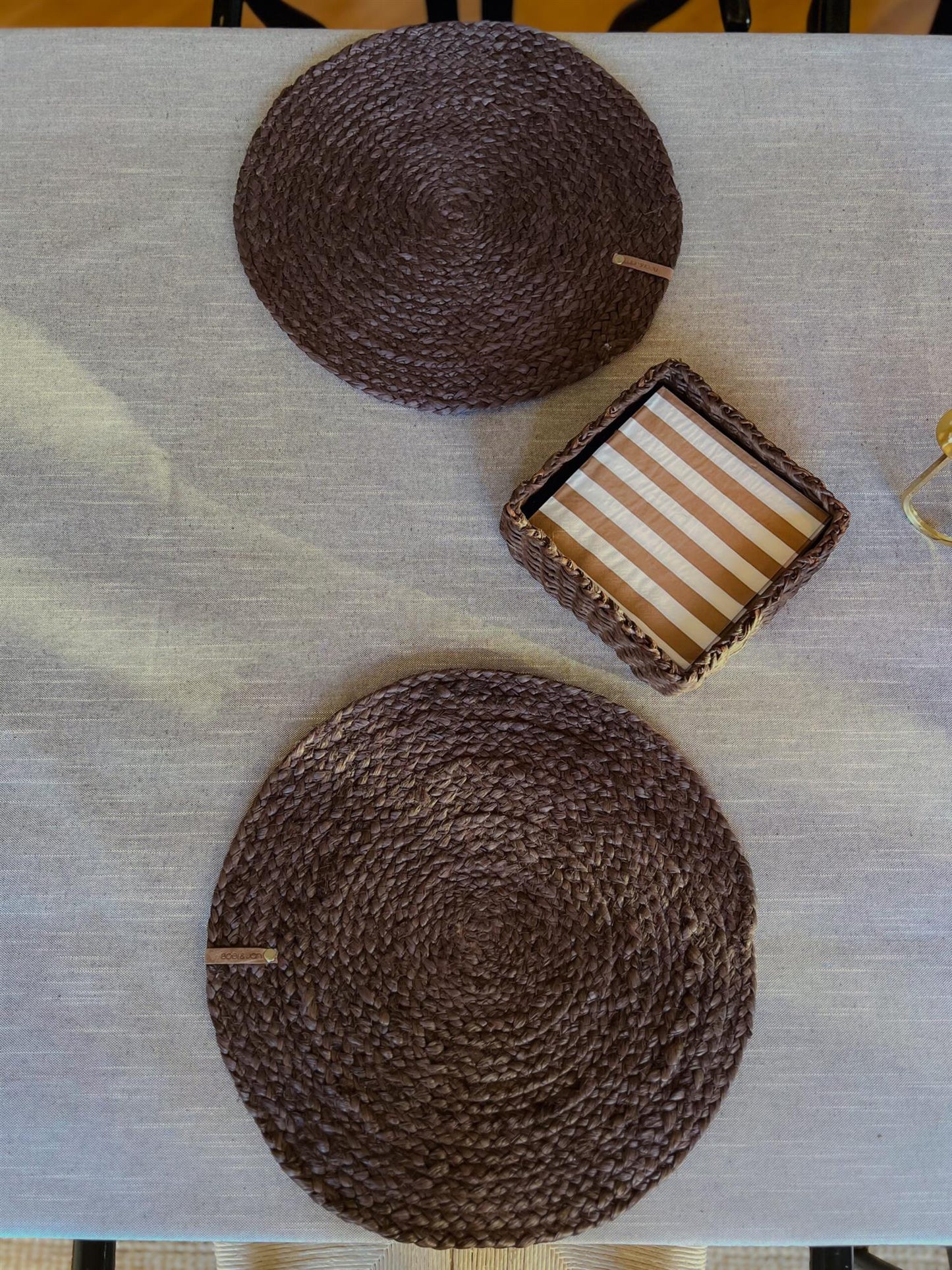 Merida placemat Brown