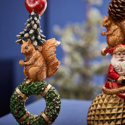 Squirrel candlestick on wreath 32 cm