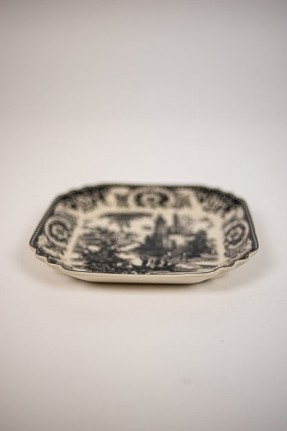 Estelle asjett svart 18 cm