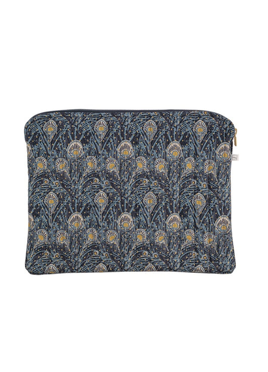 Mac Cover Liberty Queen Hera Spot