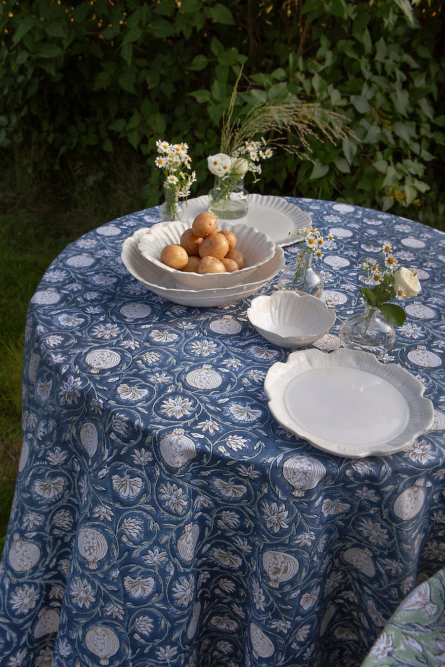 Duk Tangier Pomegranate Blue rund 160 cm