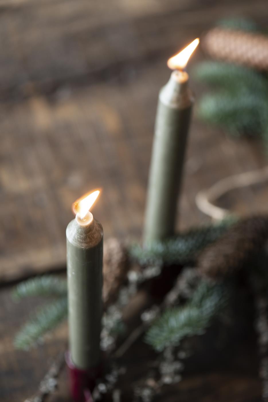 Taper candle forest green 18 cm