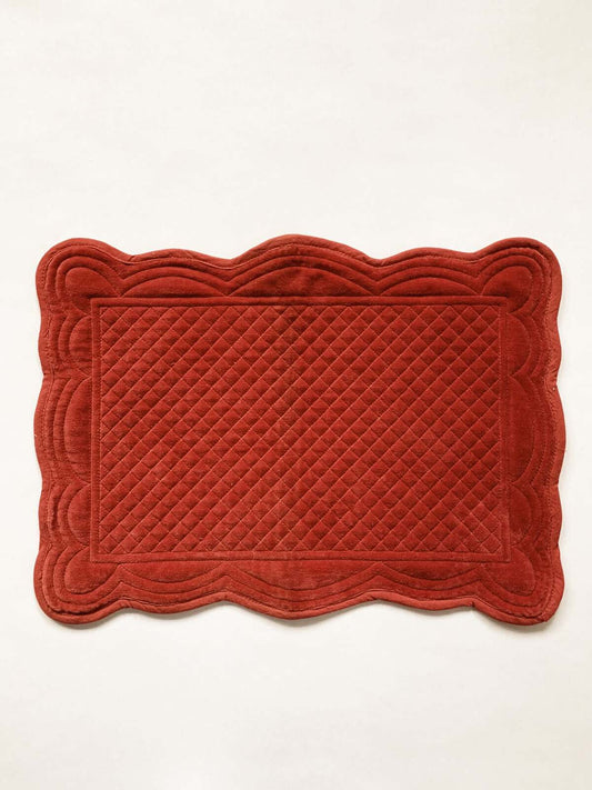 Spisebrikke quiltet rød velour 35x50 cm