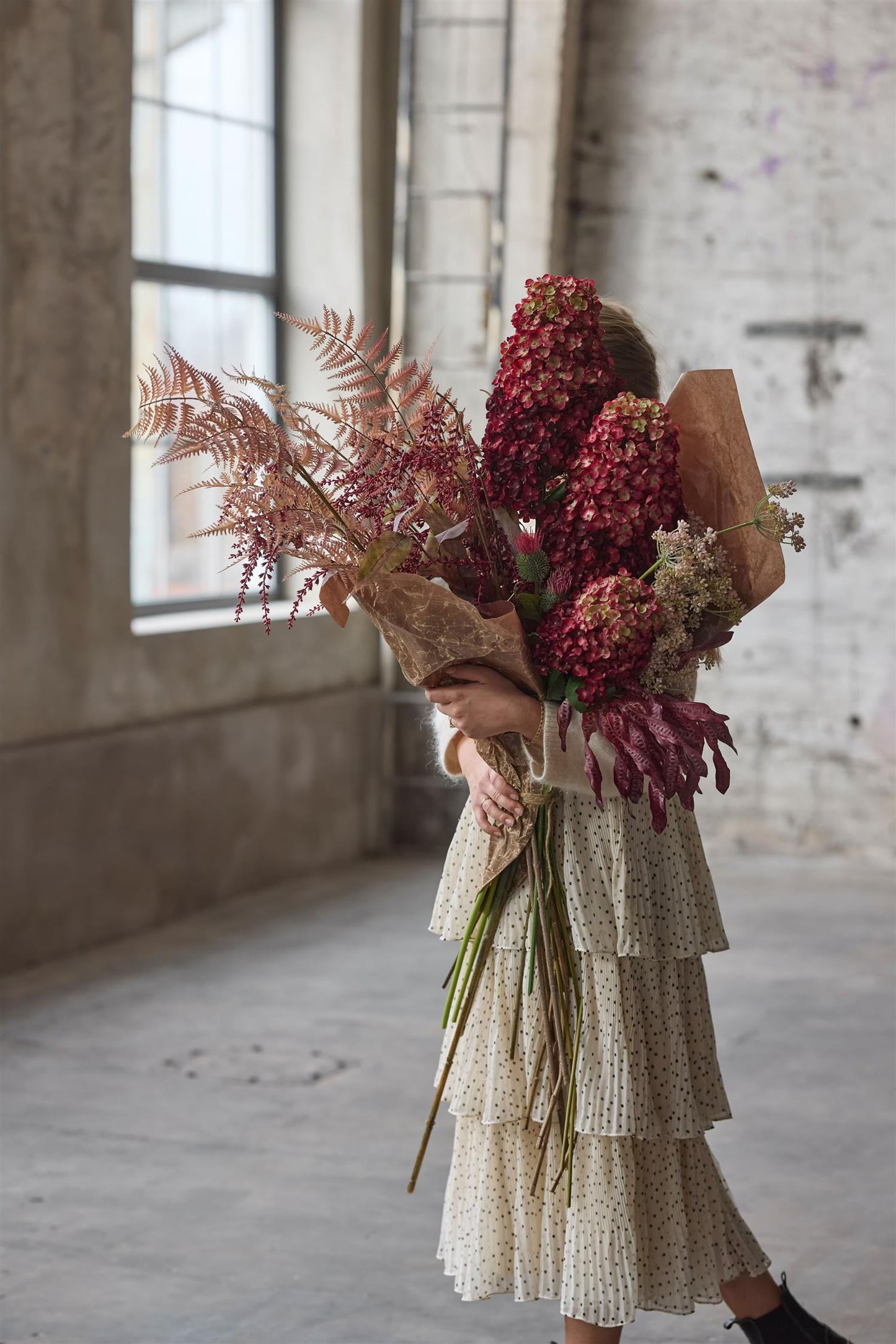 Panicle Hydrangea burgundy 84 cm