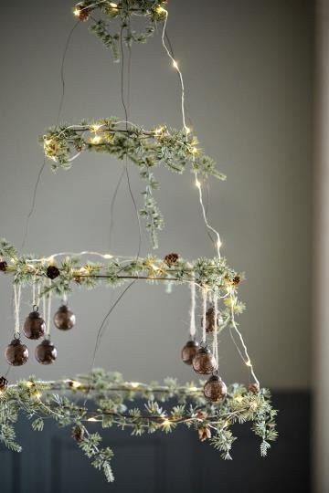 Cedar Garland with Cones and Snow 180 cm