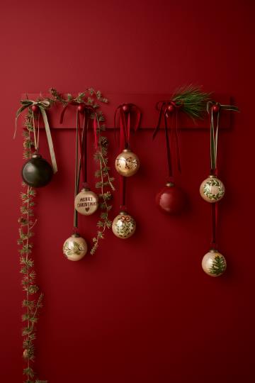 Garland cedar w/cones 180 cm