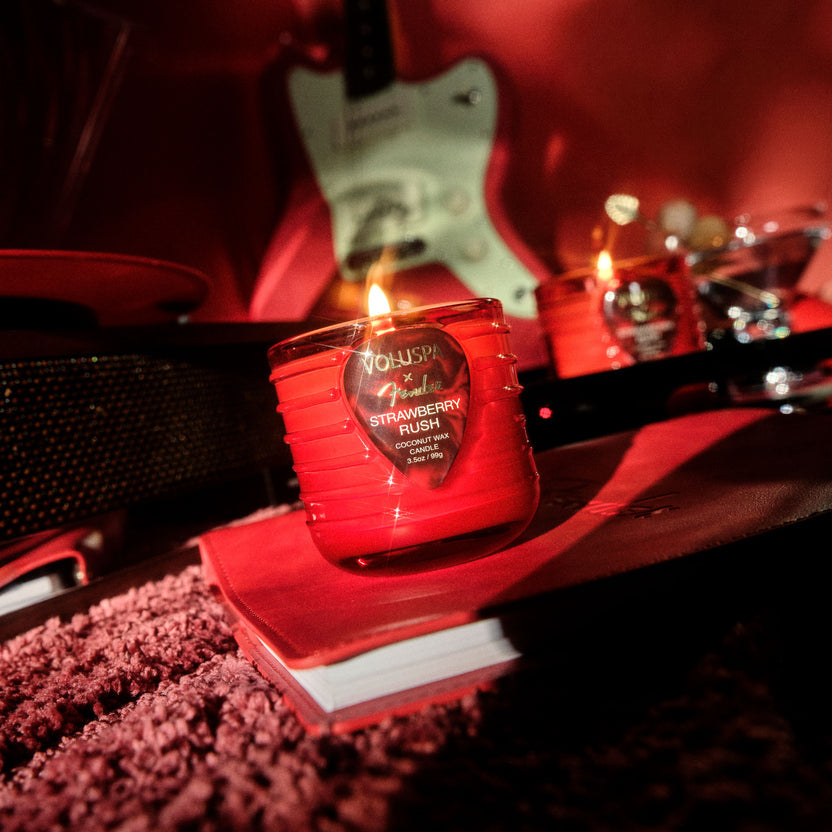 Strawberry Rush Boxed Candle 55 timer