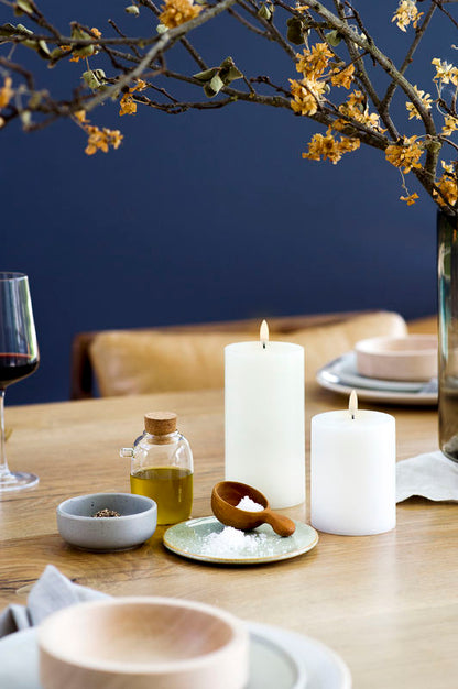 LED pillar candle Nordic White 10x25 cm