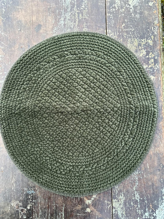 Spisebrikke velour rund Military Green 40 cm
