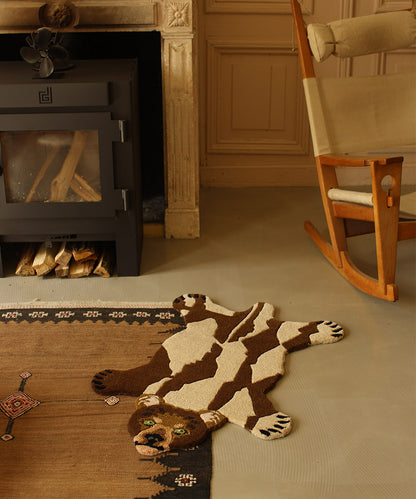Gulvteppe Quin Bear Rug small 92x62 cm