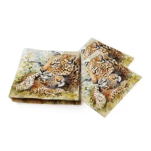 Napkin lunch Leopard family