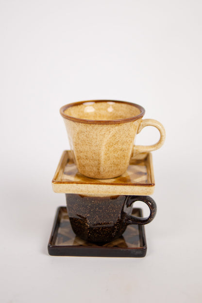Check cup w/saucer brown