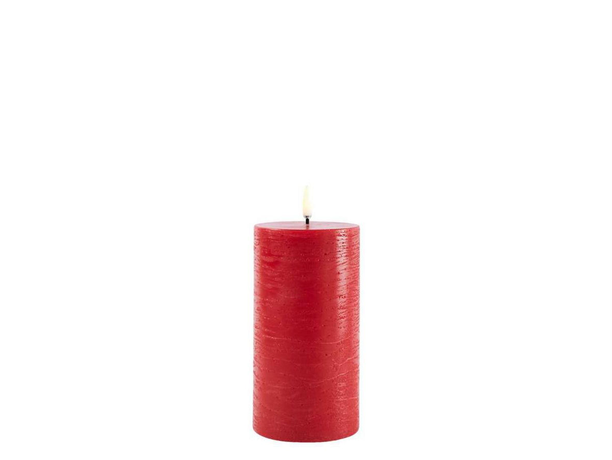 LED pillar candle Red 7.8x15.2 cm