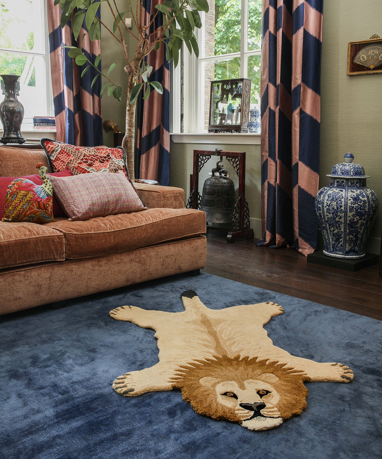 Rug Moody Lion rug large 155x93 cm