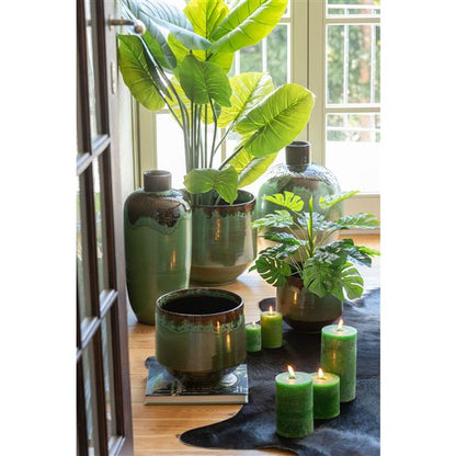Pillar candle light green 7x10 cm