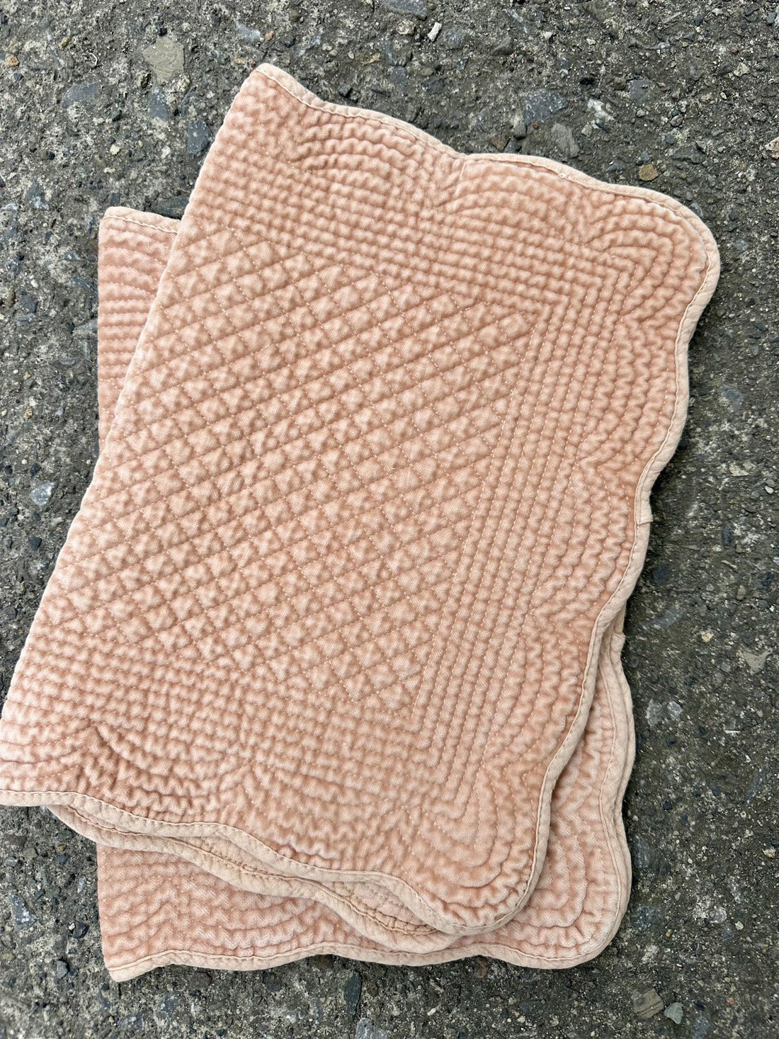 Spisebrikke velour Peach Bloom