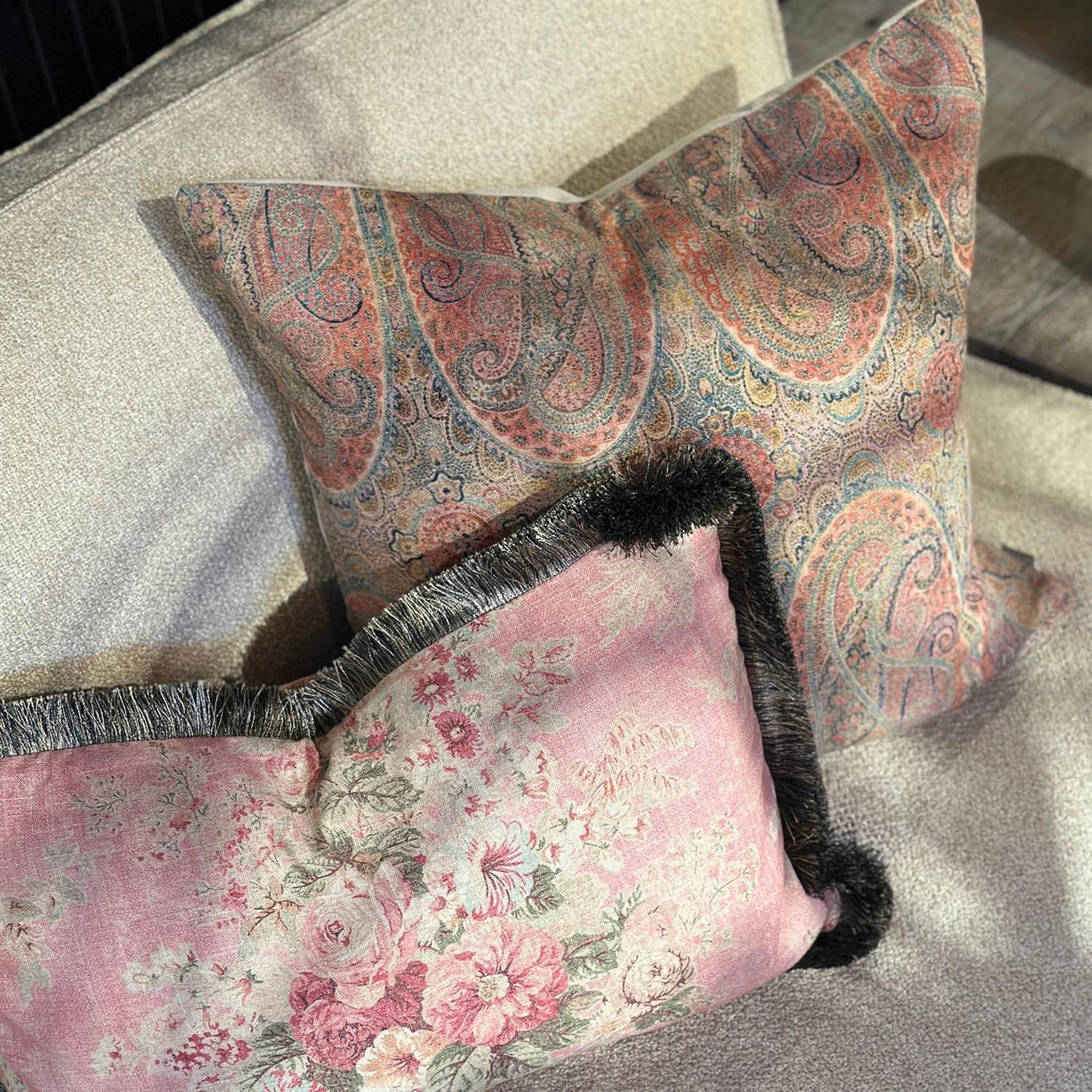 Pillowcase Belle Rose flower fringes 50x50 cm