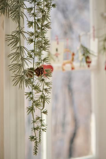 Garland cedar w/cones 180 cm