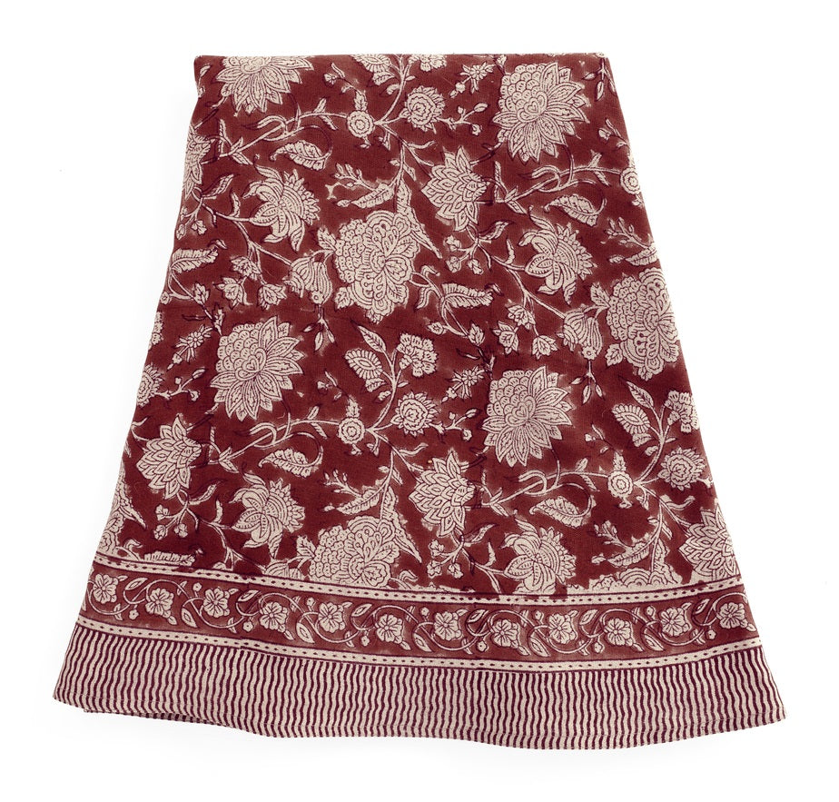 Indian Rose Red Tablecloth Round 220 cm