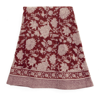 Indian Rose Red Tablecloth Round 220 cm