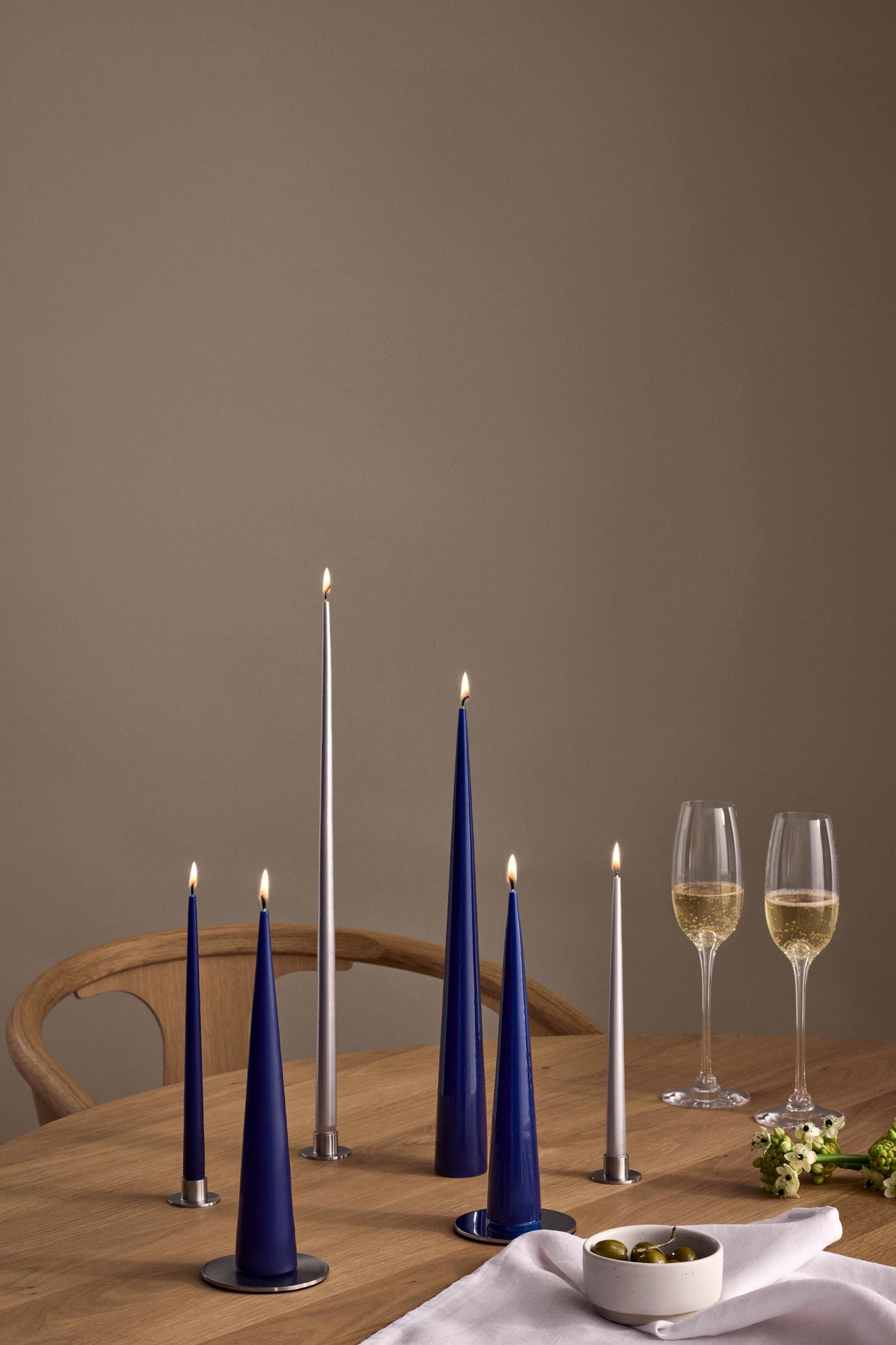 92 Silver Metallic Taper Candles Matte 32 cm