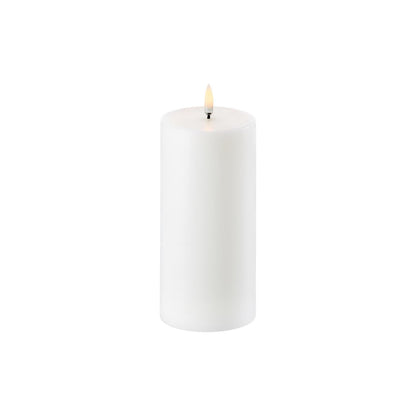 LED pillar candle Nordic White 7.8x15 cm