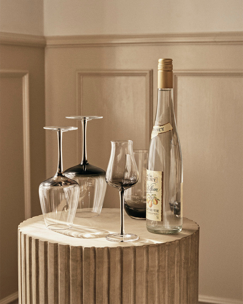 Smoke Red Wine Glass 65 cl