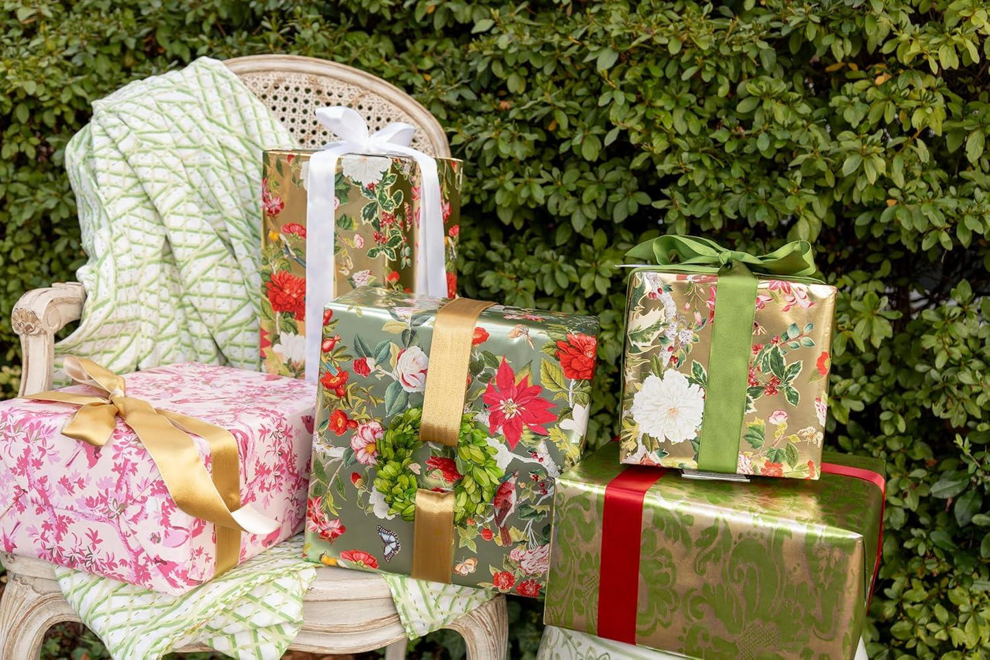 Gavepapir Chinoiserie Gold 2,4 meter
